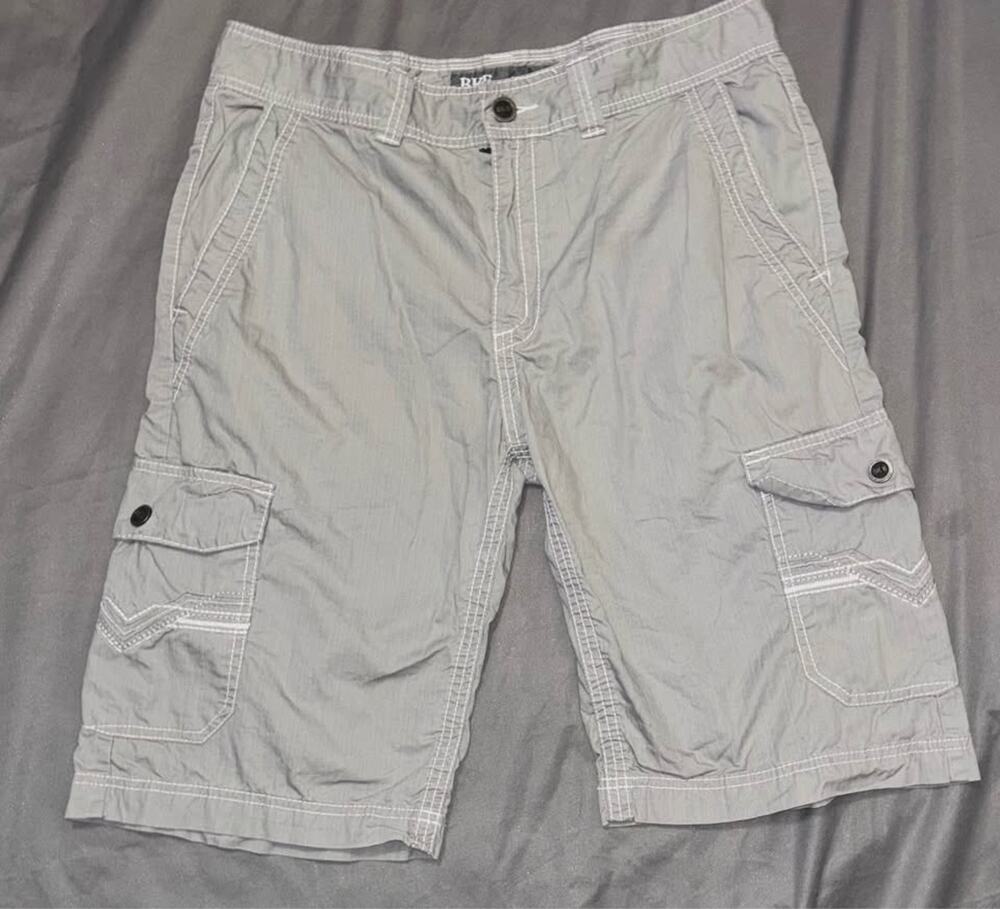 BKE Men's Grey Cargo Shorts Size 34
